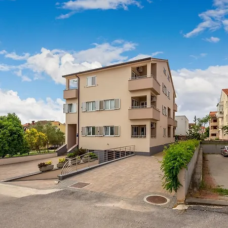 Nada Apartament