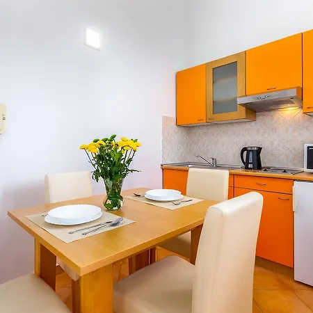 Nada Apartament